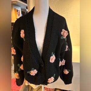 Luna Ivy Floral Embroidered Black Cardigan Sweater Crochet Roses